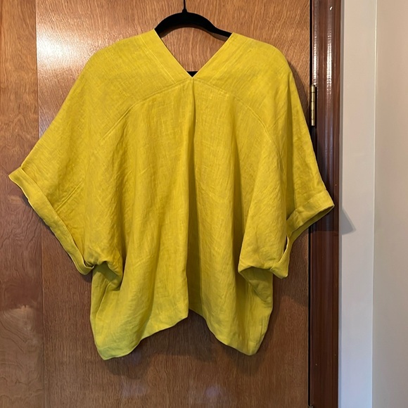 Pamut Apparel | Judith Top in Citron Linen - Picture 3 of 6